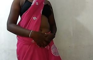 desi indian tamil telugu kannada malayalam hindi horny big Chief wife vanitha wearing blue colour saree showing big boobs and shaved pussy press hard boobs press mouthful fretting pussy masturbation