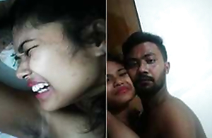 Sexy figure Desi Girl First Time Pain Full Mating